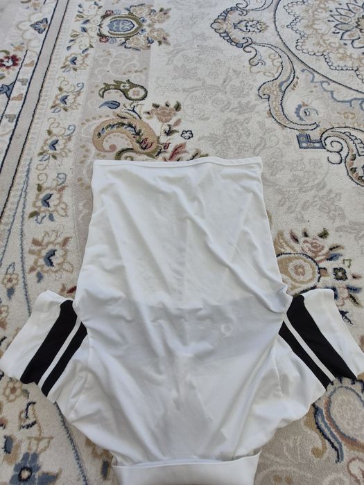 Футболка сатылады