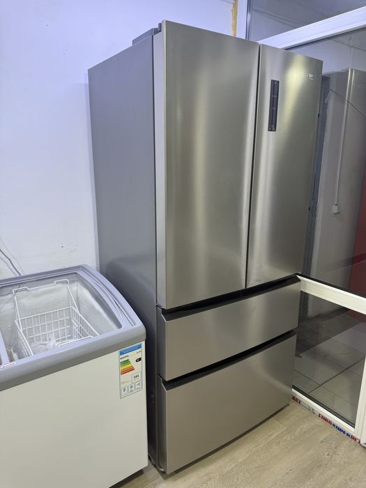 Продам холодильник Samga