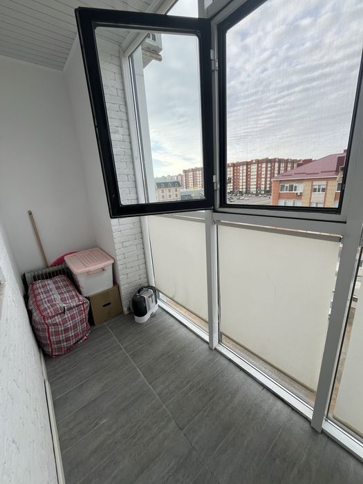 Продается 2-комнатная квартира, батыс-2