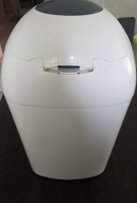 Кош за памперси Tommee Tippee Sangenic
