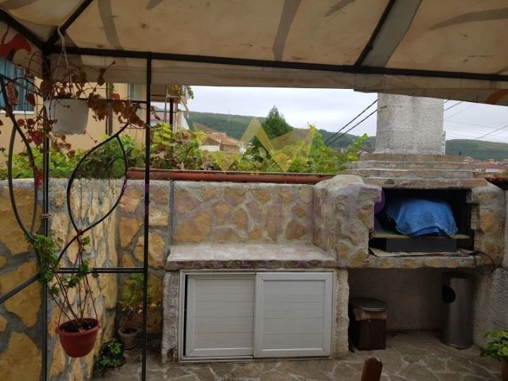 Продава се Къща в Аксаково - 165 кв.м за 1213 €/кв.м - Снимка #3