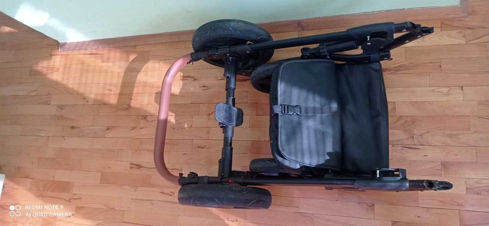 Бебешка количка неразличима от нова Krausman