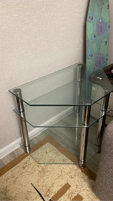 Продам подставку под телевизор недорого