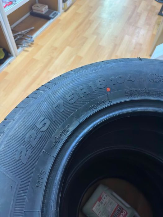 Шины на авто  225/75/16р
