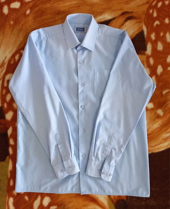 Продам рубашки 33 размер