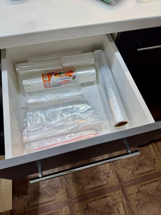 Продам кухонный гарнитур,б/у