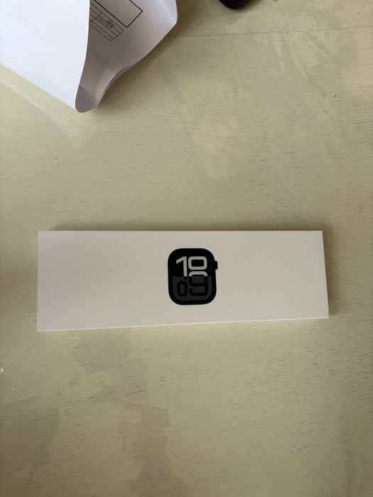 Продам Apple Watch 10 46mm