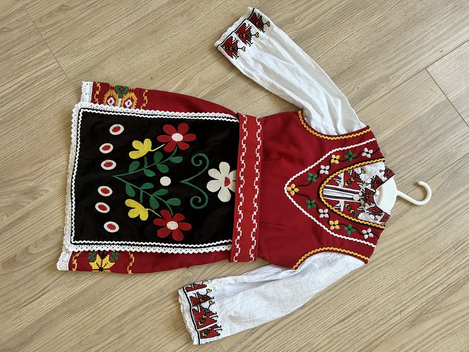 Носия за момиче, размер 110