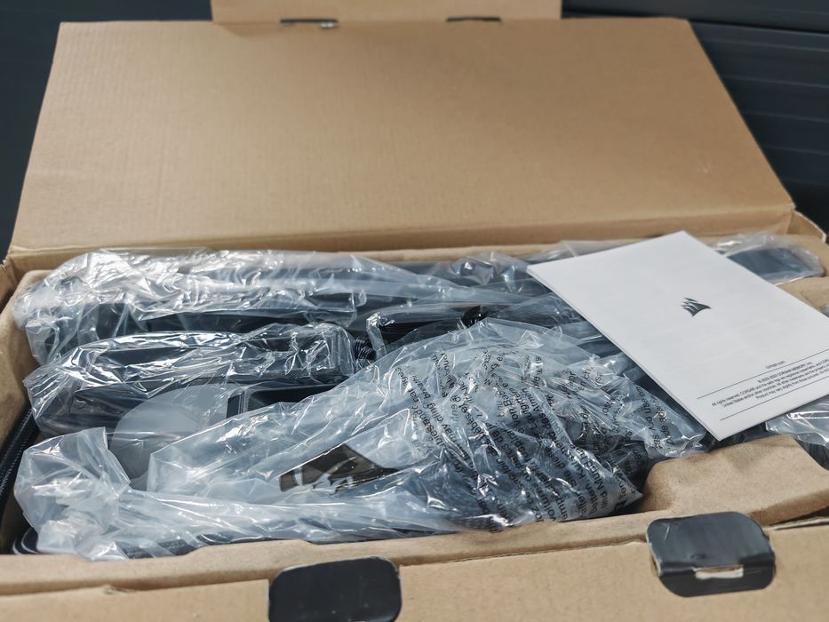 Cooler cu racire lichida Corsair iCUE H150i RGB Elite Capellix XT