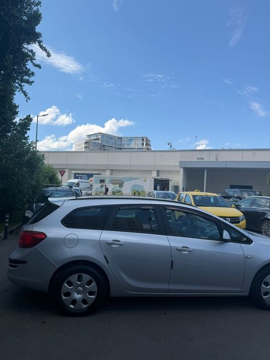 OPEL Astra 2011 — imagine 5