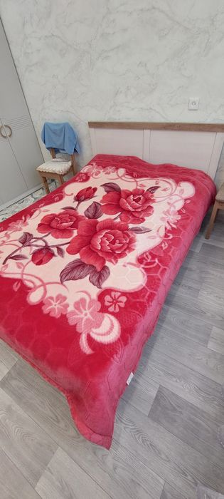 Продам кровать в хорошем состояний