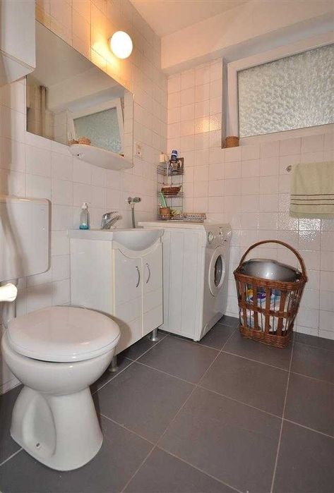 Дава се под наем Тристаен апартамент в Пловдив, Изгрев - 87 кв.м за 300.9 € - Снимка #5