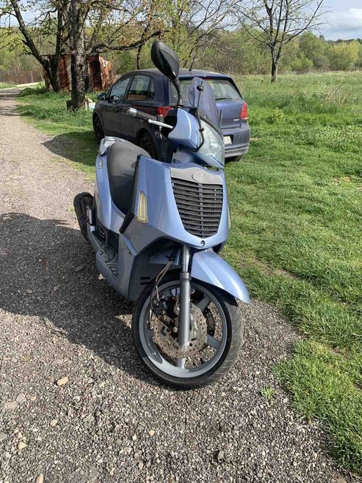 Скутер Kymco People 250