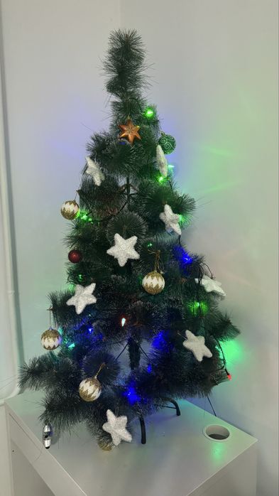 Продам ёлку 60 метр