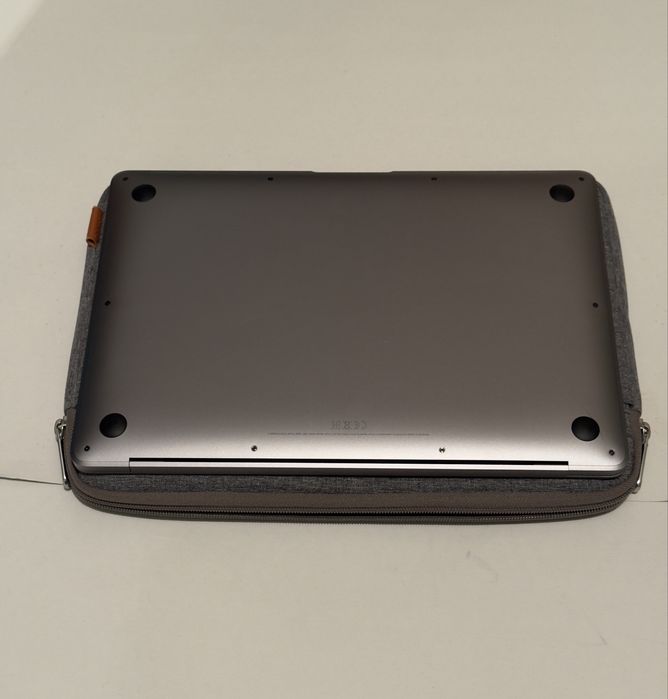 MacBook Air 13-inch M1