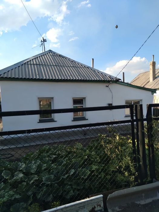 Дом находится в михайловке