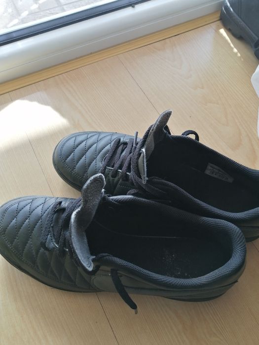 Обувки Nike 41. 5номер