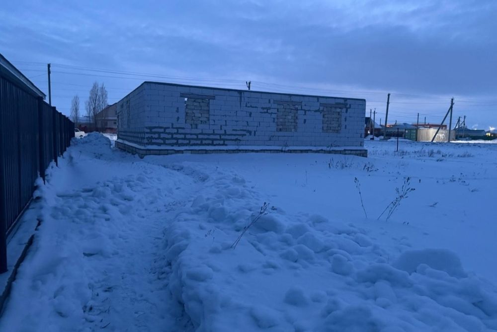 Продается недостроенный дом