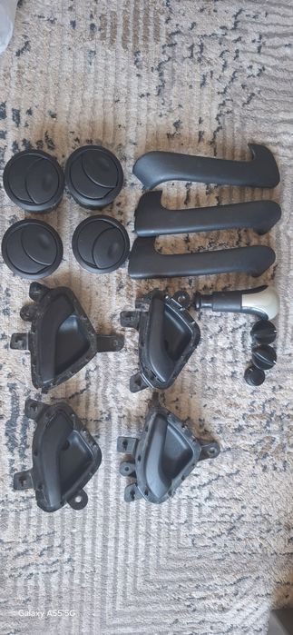 Дверные ручки салона