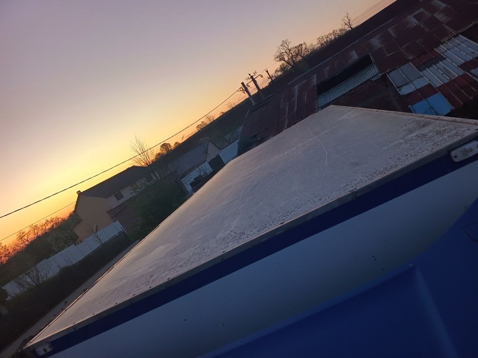 Caroserie cub depozitare