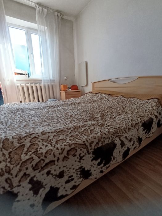 Продается полдома,4 комнаты