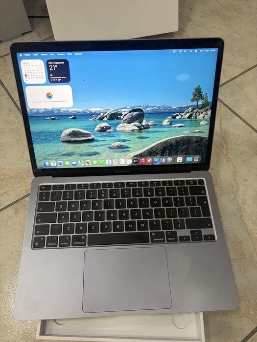 MacBook Air 13 m1 8/256