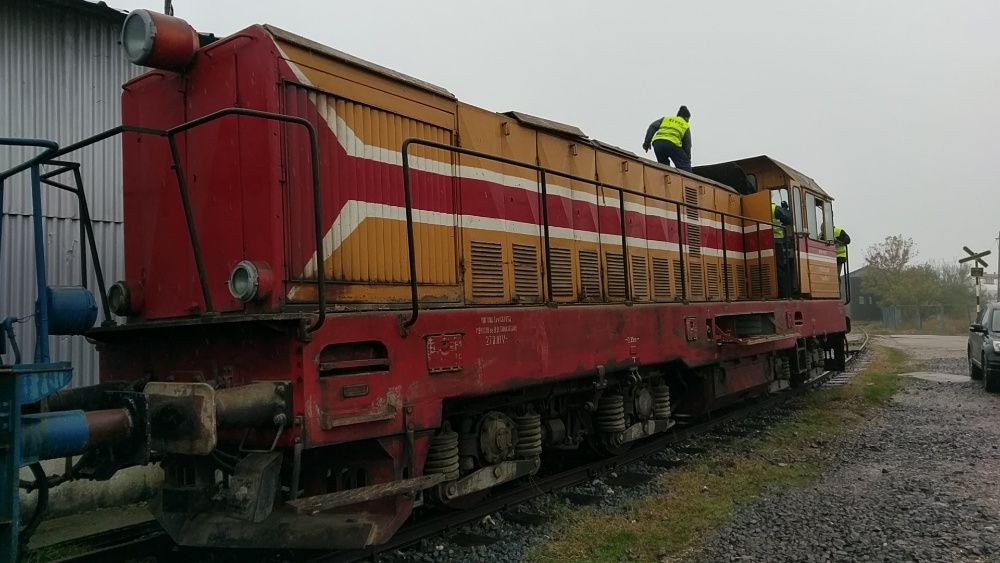 De vanzare locomotiva