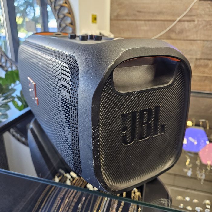 Amanet F28: Boxă JBL On The Go  (P)