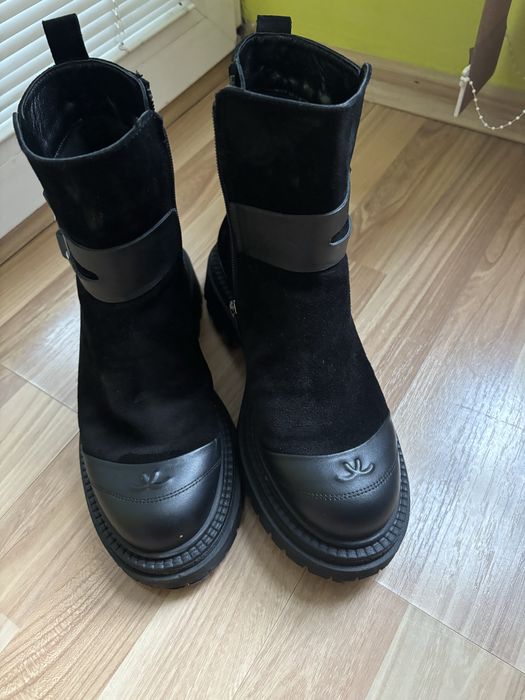 Боти естествена кожа