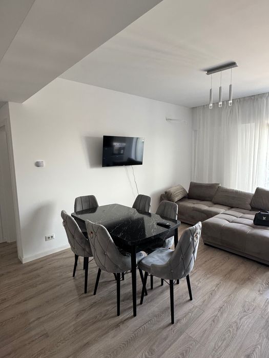Apartament 3 camere pipera plazza