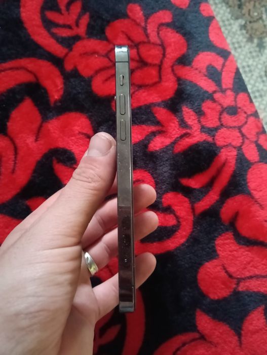 Vand iPhone 12 pro 512 GB