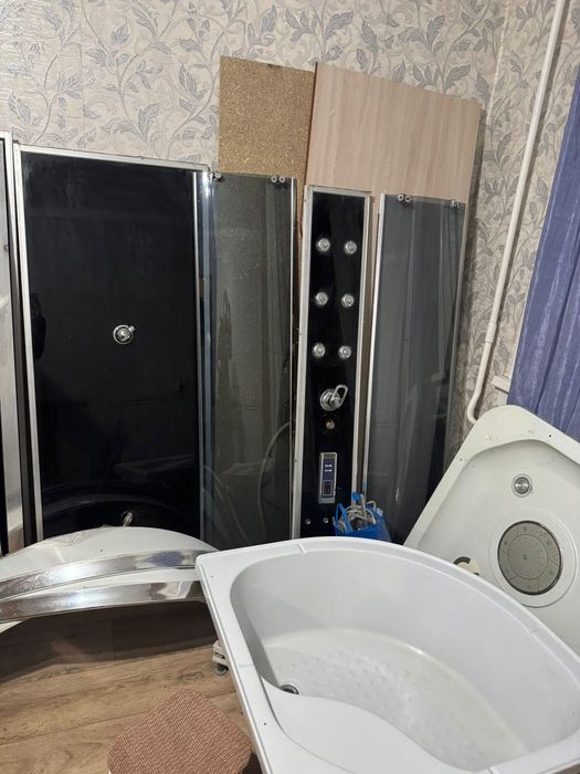 Продам душевую кабину