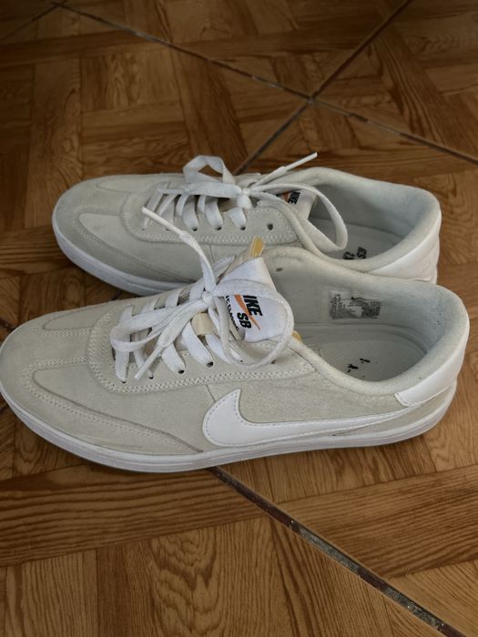 Adidasi nike marime 39