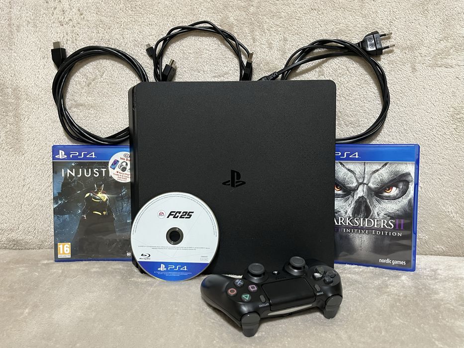 PS4 Slim 500 GB + 3 jocuri gratis (Impecabil)