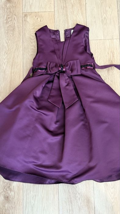 Детское нарядное платье на девочку