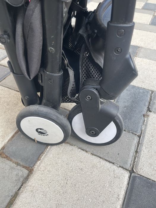 Carucior copii Minnie Mouse compact