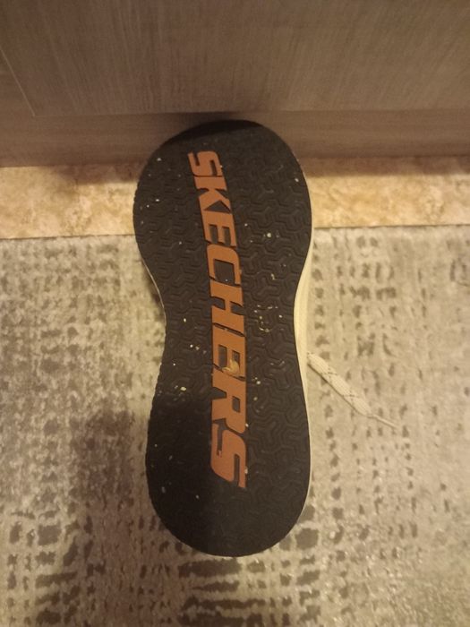Маратонки Skechers