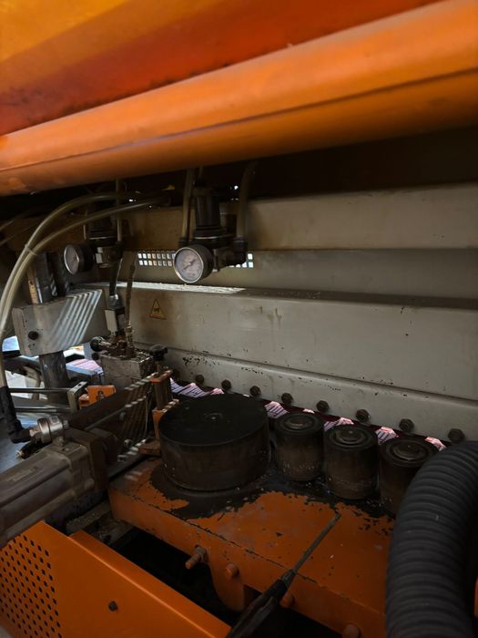 Кантираща машина