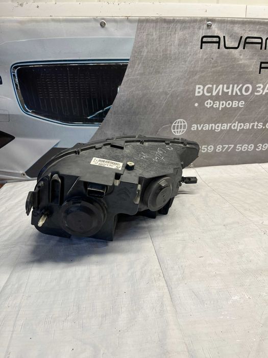Фар Citroen C4 Cactus 18-