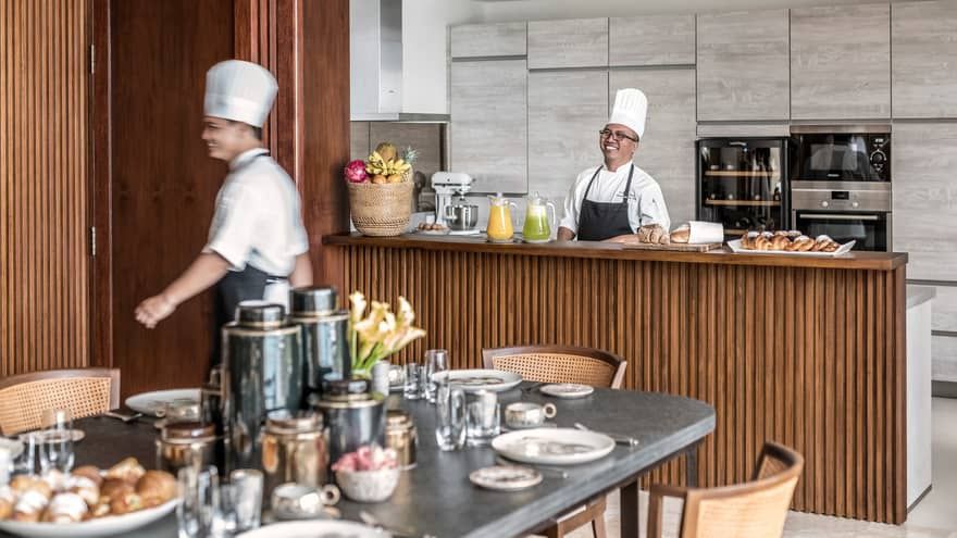 Повор на выезд  , на торжества, могу поработать в новогодню ночь