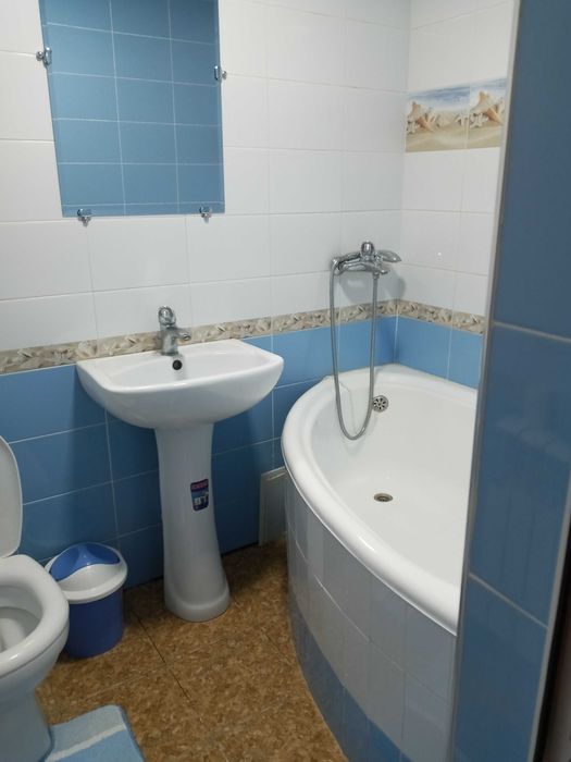 Коттедж в военном городке ,уютный,чистый,6 комнат