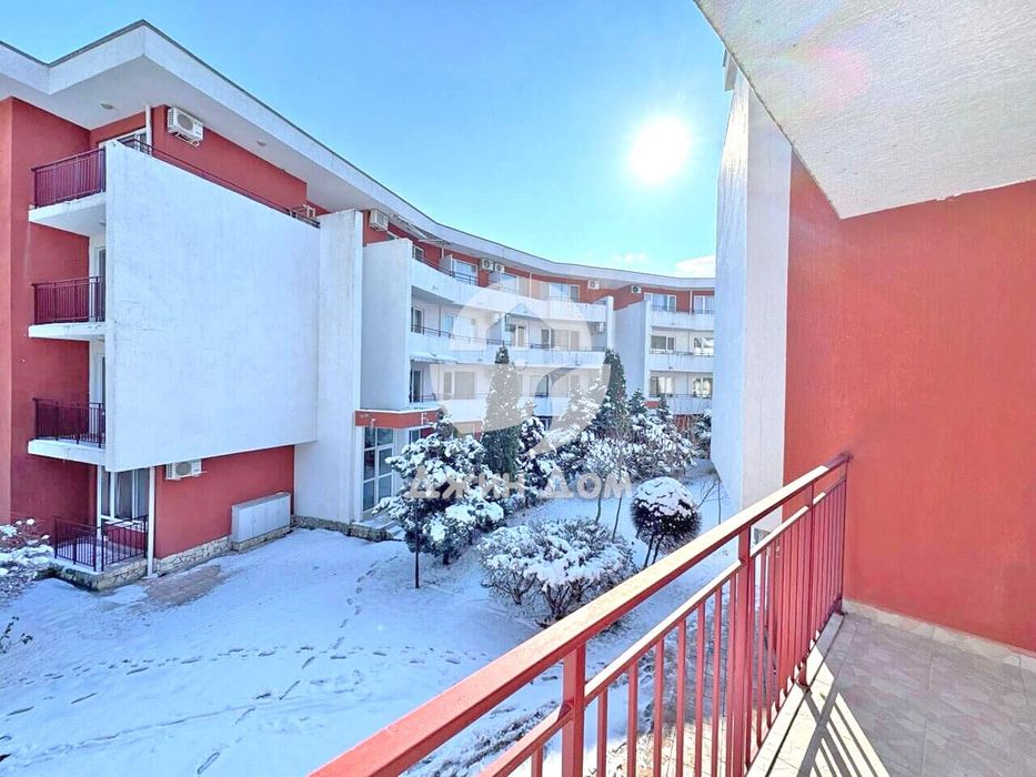 Продава се Двустаен апартамент в к.к. Елените - 72 кв.м за 1021 €/кв.м - Снимка #8