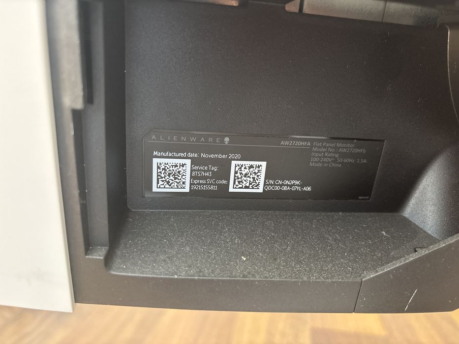 monitor alienware 27 inch cu display ul spart