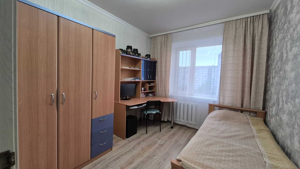 Продам 4-комн. квартиру