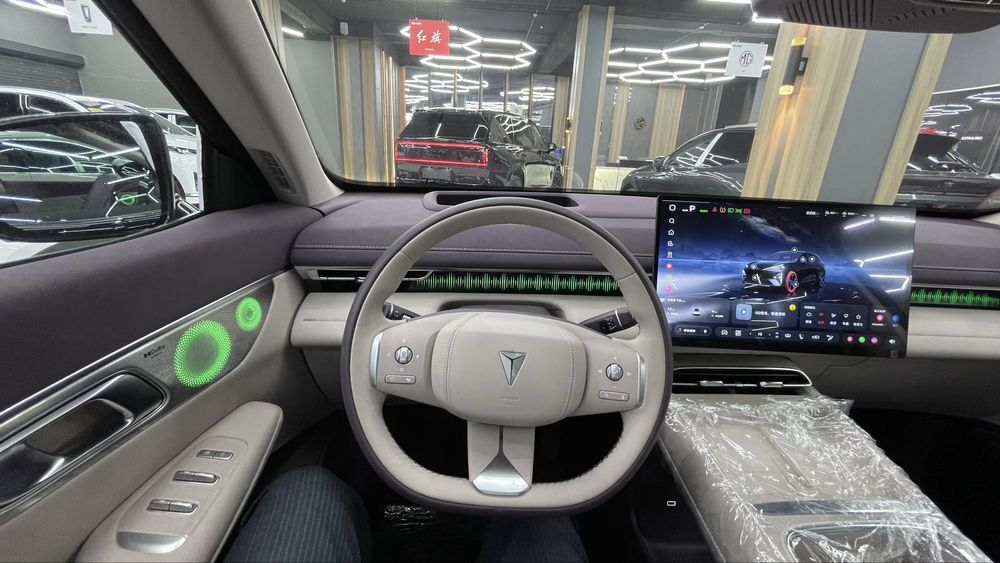 Deepal S07 230 Ultra SKIDKADA ! Avtasalonda tayyori + Garantiya