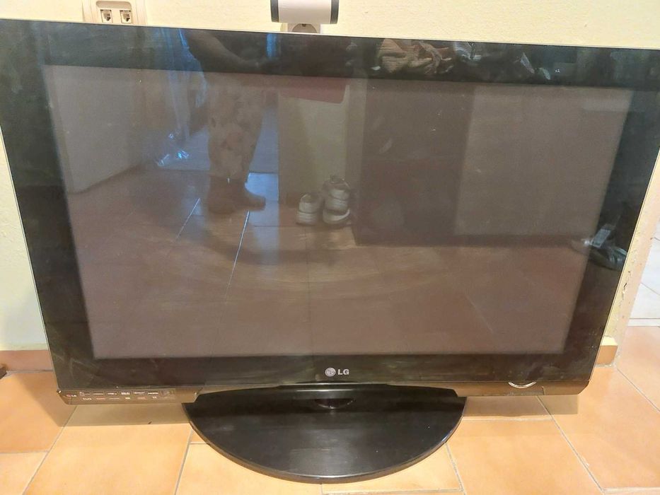 Плазма монитор LG, LED