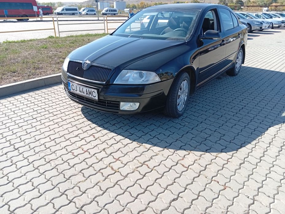 Vând SKODA Octavia