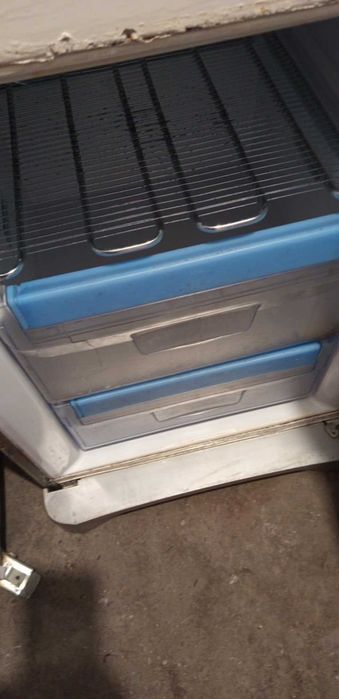 Хладилник със Фризер Indesit