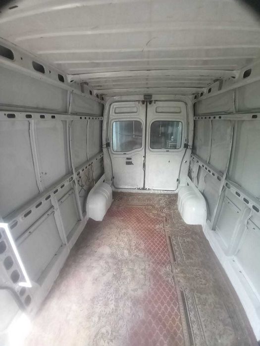 Renault Master 2,5 an 2004 recent adusa