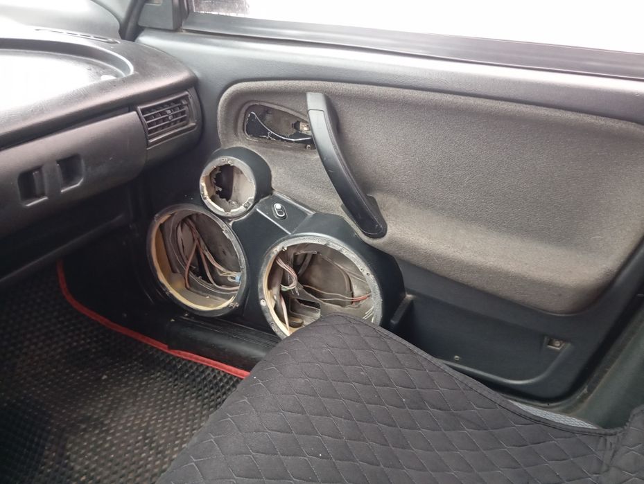 Продам ВАЗ 2114   по запчастям